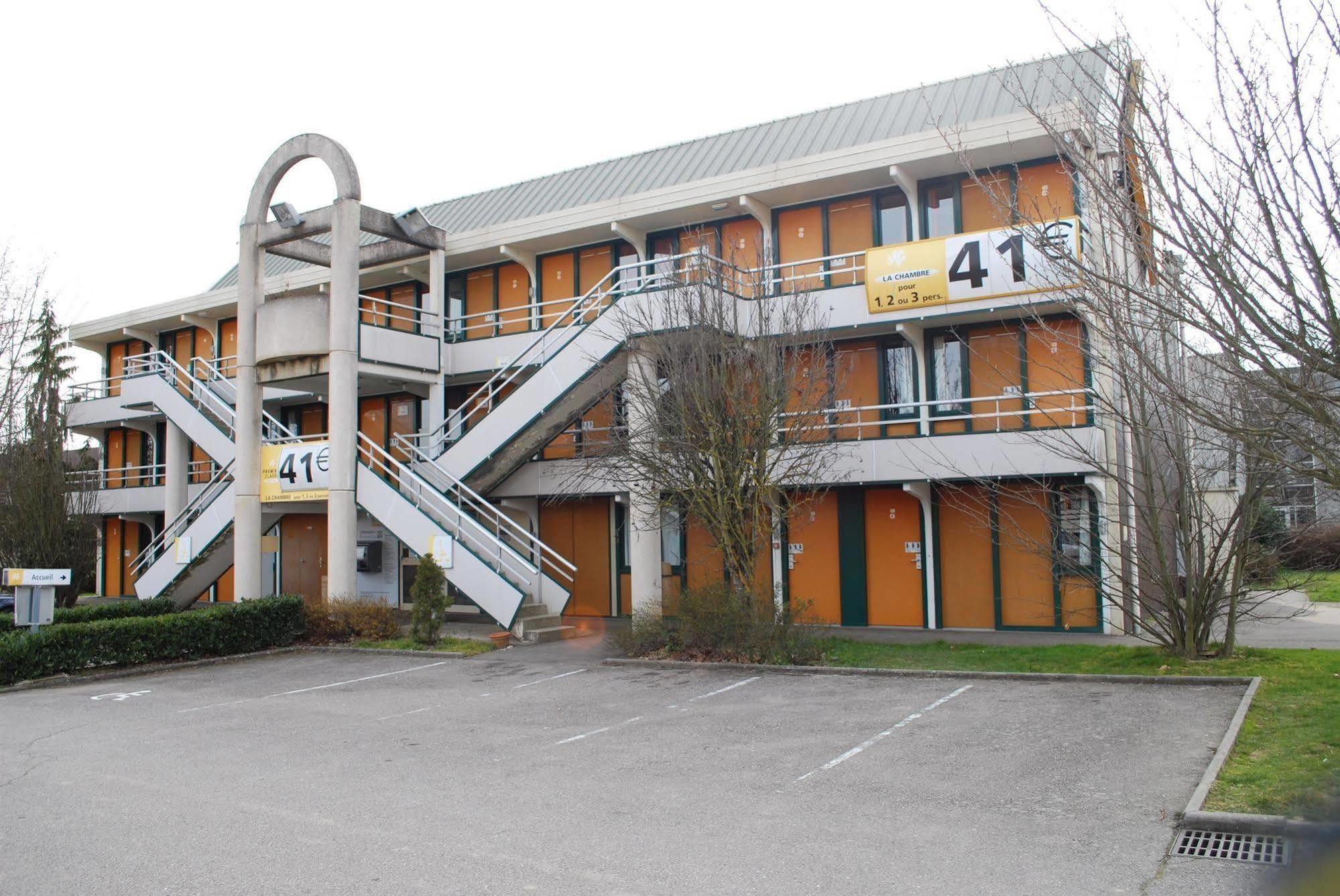 Premiere Classe Épinal Esterno foto