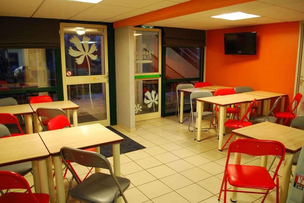 Premiere Classe Épinal Esterno foto
